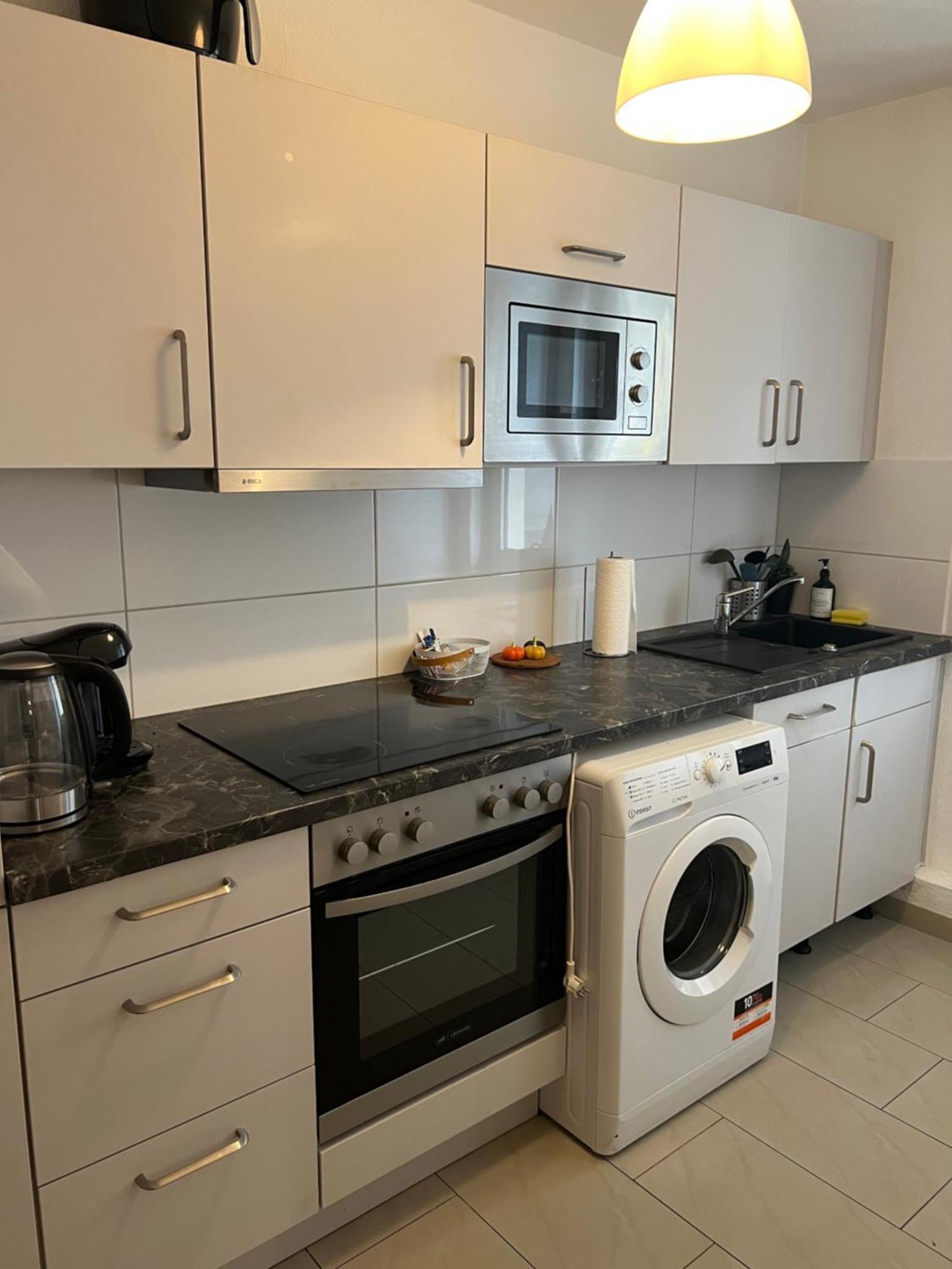 Tmj Apartment 1 Dusseldorf Bagian luar foto
